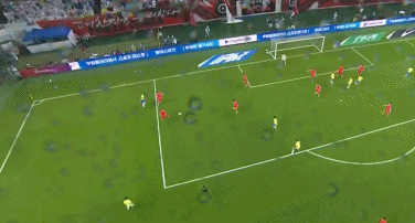 巴西3人超精妙配合！罗德里戈连晃2人，破398天国家队球荒